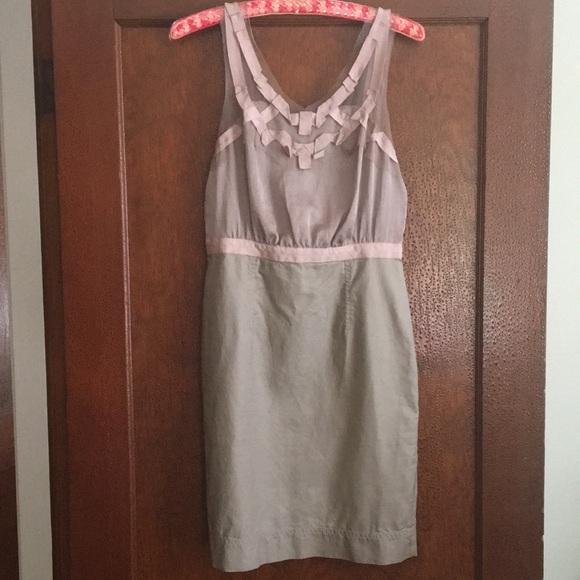 Loft Dress - Picture 4 of 8